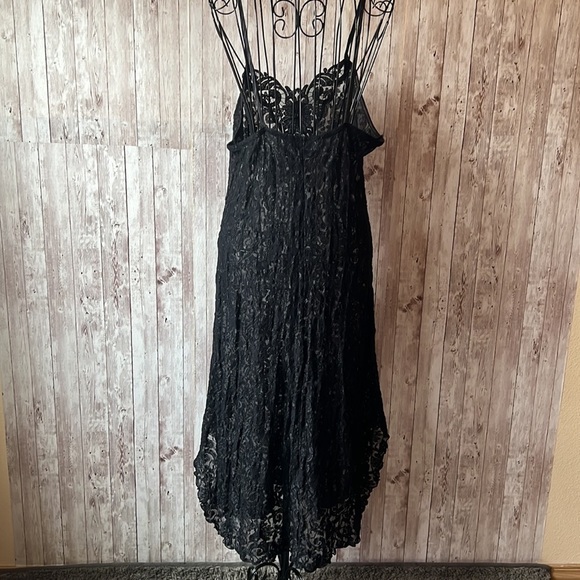 Cinema Etoile Black Lace Slip - Picture 5 of 7